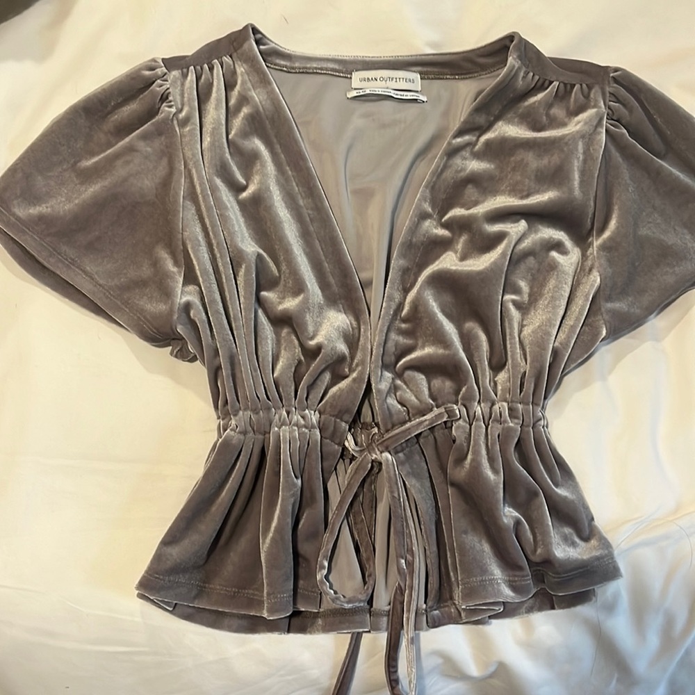 Size xs silver velvet top